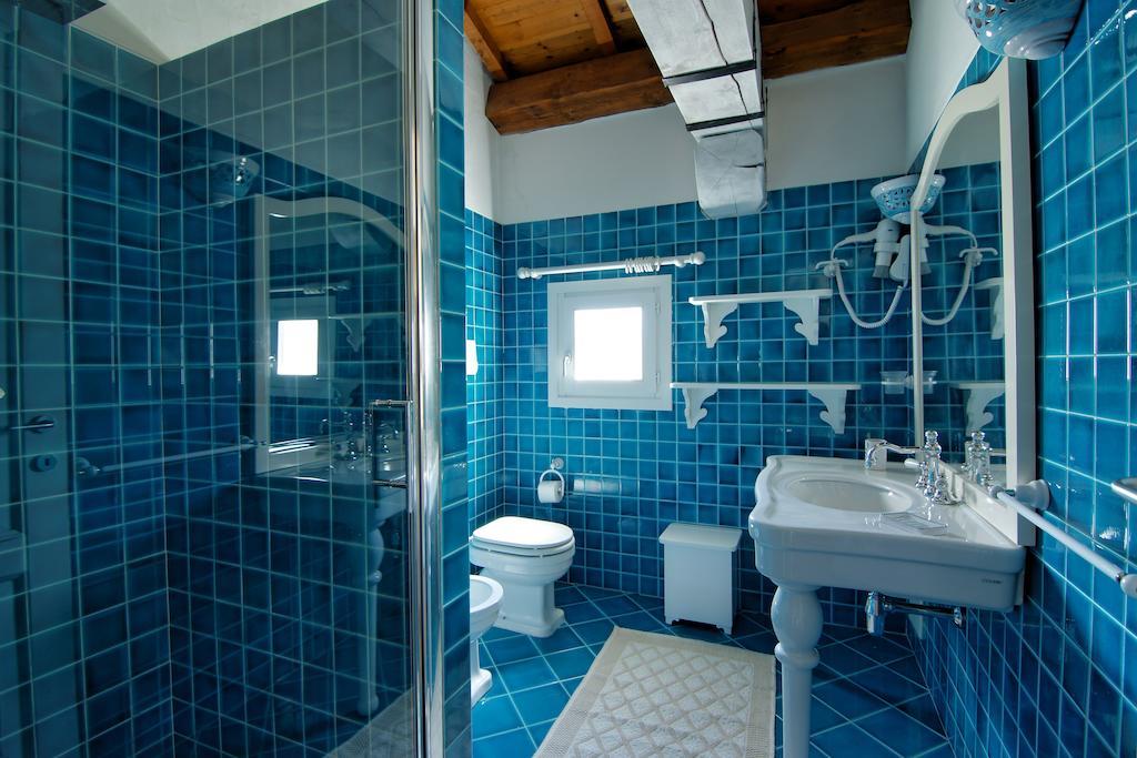 Domus Corallia-Luxury Rooms Porto Rotondo Quarto foto